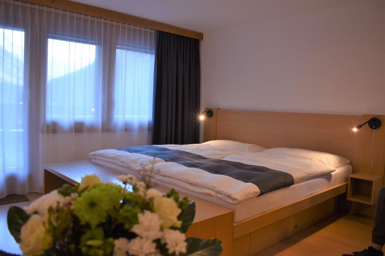 Appartementhaus Crystal Теш Екстер'єр фото